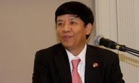 Vietnam Forum opens in US