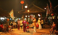 Enjoying Hoi An’s folk songs, dances, and games