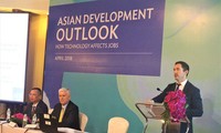 Vietnam's GDP to grow 7.1% in 2018: ADB