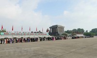 38,600 people visit Ho Chi Minh Mausoleum on National Day