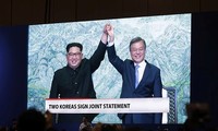 Politicians praise inter-Korean summit results