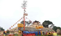 Traditional Tet rituals re-enacted at Thang Long imperial citadel 