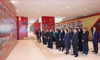 ‘당의 깃발 아래–베트남, 도약의 시대를 향해 나아가다’ 전시회 개최