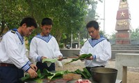 Soldados de Truong Sa preparan el Tet  tradicional con apoyo de tierra firme