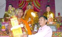 Felicitan a Jemeres vietnamitas en ocasión de su Fiesta tradicional de Sen Dolta