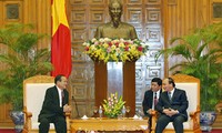 Dirigentes de Vietnam y Laos disponen reunión de Comisión intergubernamental 