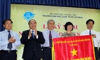 Urgen mejor calidad de formación en Día del maestro de Vietnam 