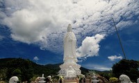 Linh Ung-Bai But, pagoda singular de Da Nang