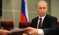 Putin: Relaciones con Washington son más importantes que Snowden 