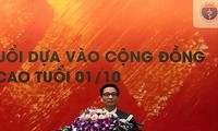 Vietnam llama a la participación comunitaria en la mejora de atención médica a las personas mayores