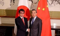 Japón y China reanudan diálogo económico de alto nivel 