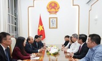 Recibe premier vietnamita al director general de la empresa Texhong Vietnam