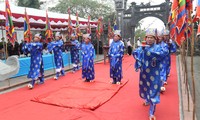 Culto a los reyes fundadores de Vietnam de la minoría étnica Muong en Phu Tho