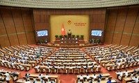 Parlamento debate sobre economía, sociedad y presupuesto estatal