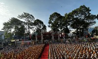 Solemne ceremonia por Día de Vesak en Ciudad Ho Chi Minh y Can Tho