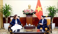 Vietnam busca fortalecer cooperación multifacética con Polonia