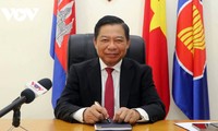 Visita a Vietnam del rey de Camboya fomentará confianza política entre ambas naciones