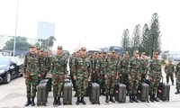 Vietnam recibe a la delegación militar de Camboya para el desfile del Día Nacional