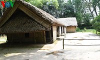 บ้านที่เรียบง่ายที่ลุงโฮอาศัยในวัยเยาว์ตั้งแต่ปี 1901-1906