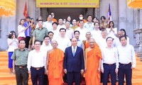 ประธานประเทศ เหงียนซวนฟุก อวยพรเทศกาลปีใหม่โจลชนัมทเมย