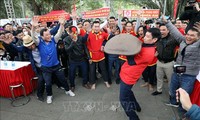 งานประกวดประทัดดินที่จังหวัดหายเยือง