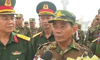 ยืนยันถึงความสามัคคีและความสัมพันธ์ที่ใกล้ชิดระหว่างกองทัพเวียดนามและกัมพูชา