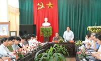 Politburo member Le Hong Anh works in Tuyen Quang