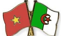 Meeting marks Vietnam-Algeria diplomatic ties