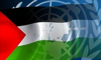 Palestinians halt bid for UN membership