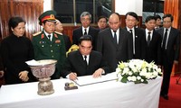 Vietnam conveys deepest condolences to Laos