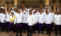 Cambodia’s 55 CNRP lawmakers sworn in