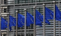 EU delays new Russia sanctions