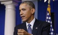 Obama pledges to close Guantanamo 