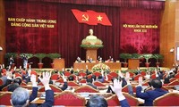 Party Central Committee meets to introduce candidates to Politburo, Secretariat