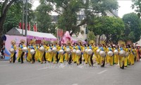 “Ao dai” festival lures visitors in Hanoi