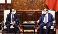 President receives outgoing Mongolian Ambassador