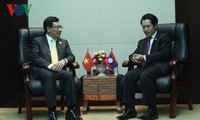 Aktivitäten des Vizepremierministers, Außenministers Pham Binh Minh in Laos