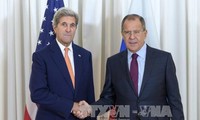 Außenminister Russlands und den USA diskutieren weiter über Syrien