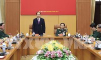 Staatspräsident Tran Dai Quang tagt mit Leiter des Verteidigungsministeriums