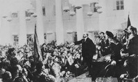 Kunstprogramm zum 100. Jahrestag der Russischen Oktoberrevolution