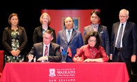 Premierminister Nguyen Xuan Phuc führt Gespräch mit Studenten der Universität von Waikato