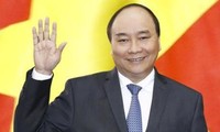 Premierminister Nguyen Xuan Phuc nimmt am 33. ASEAN-Gipfeltreffen teil