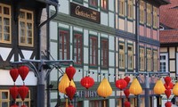 Hoi An’s Laternen-Fest wird im deutschen Wernigerode vorgestellt