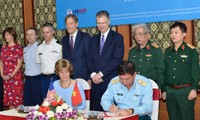 USA und Vietnam beginnen die Dioxin-Entseuchung am Flughafen Bien Hoa