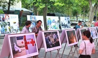 Fotoausstellung über Momente des Lebens in der Zeit der Covid-19-Epidemie