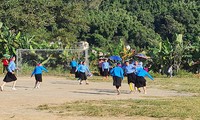 Zahlreiche Kultur- und Tourismusaktivitäten im Grenzgebiet in Quang Ninh