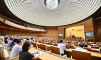 Parlament berät über vier Gesetzes- und Beschlussentwürfe