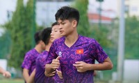 Vietnams U17-Fußballspieler erzielt ein Tor in Japan