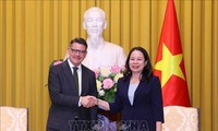 Vizestaatspräsidentin Vo Thi Anh Xuan empfängt den hessischen Ministerpräsidenten