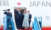 Japans Premierminister beginnt Besuch in Vietnam